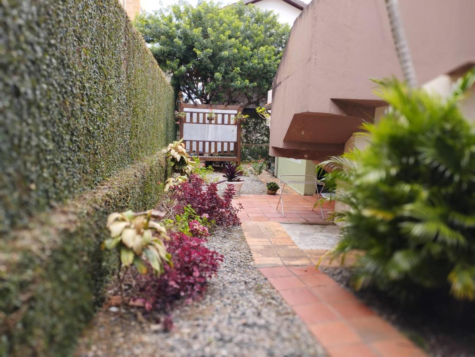 Charmoso Apto Com Clima De Casa Em Canasvieiras Florianópolis 외부 사진